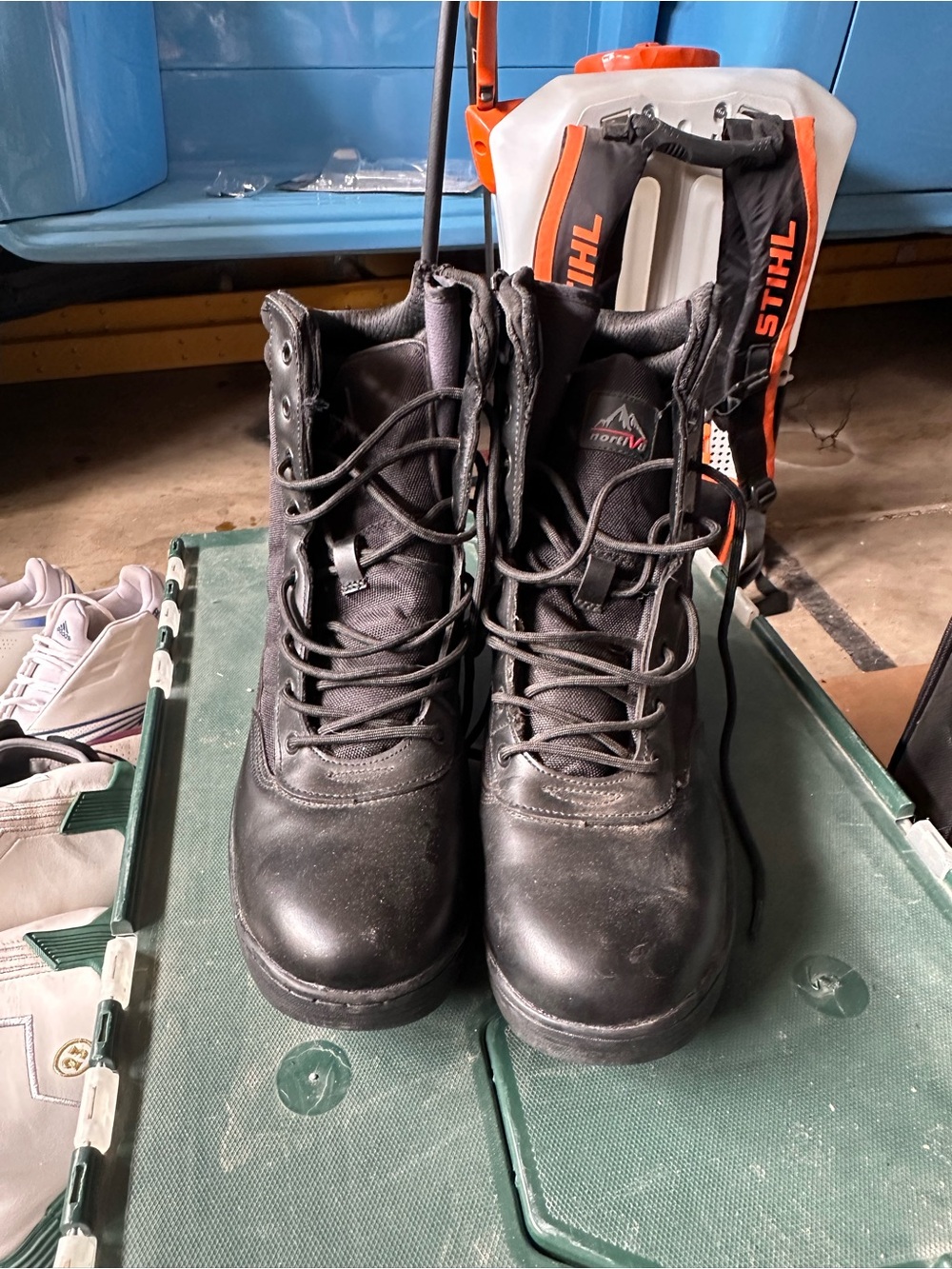 Men's Black Waterproof Work Boots - Unbranded